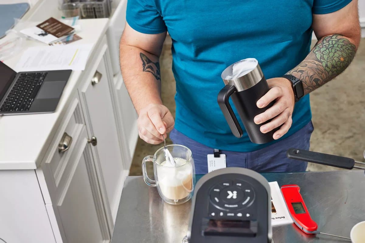 Keurig K-Café Smart coffee maker with built-in milk frother and app interface