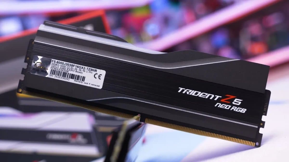 16GB vs 32GB gaming performance benchmarks showing minimal differences