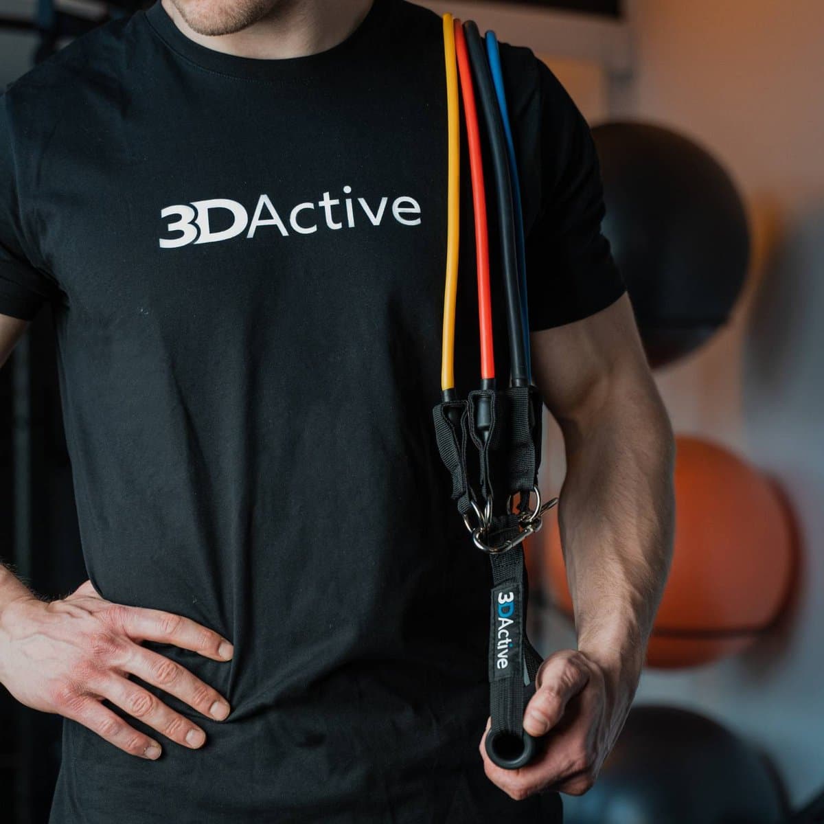 Five colorful resistance bands with varying tensions from the Insonder set